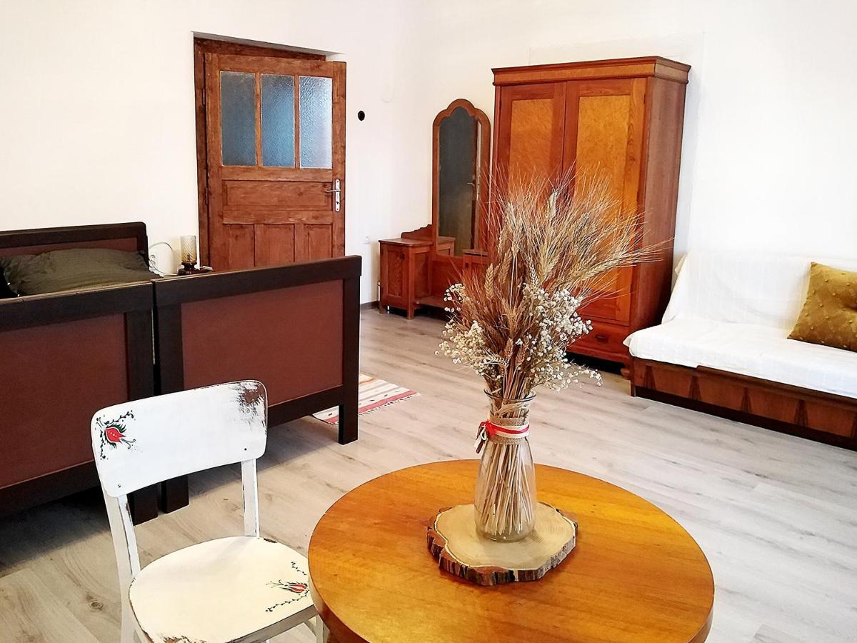 Family Apartman Szadelo - Zadiel Bagian luar foto